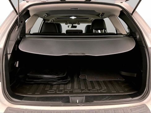 Used 2019 Subaru Outback 2.5i Limited AWD/4WD image 34