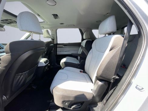 Used 2020 Hyundai Palisade SEL w/ Convenience Package FWD image 17