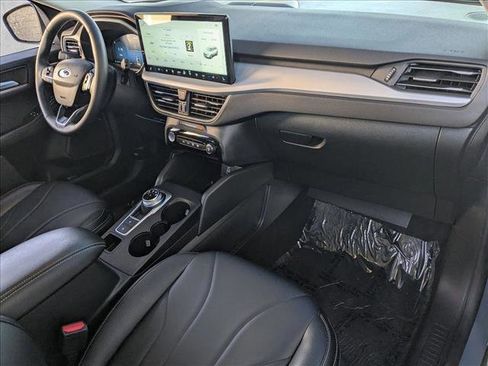 Used 2025 Ford Escape SE w/ PHEV Premium Package FWD image 24