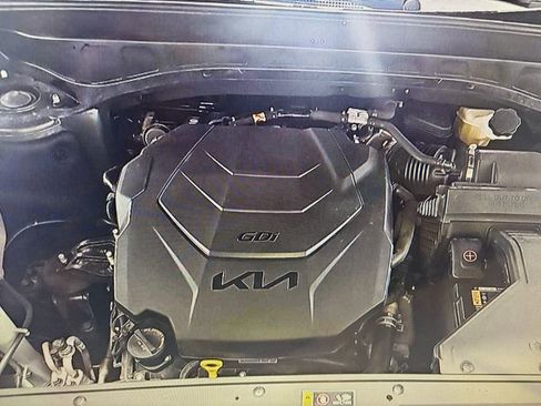 Used 2023 Kia Telluride SX image 17