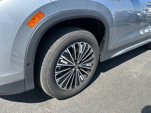 New 2026 Volkswagen Tiguan S AWD/4WD image 7