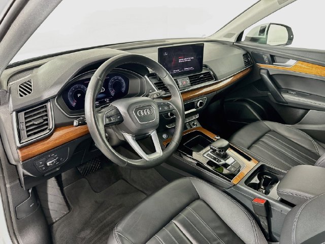 Used 2023 Audi Q5 2.0T Premium Plus w/ Premium Plus Package AWD/4WD image 20