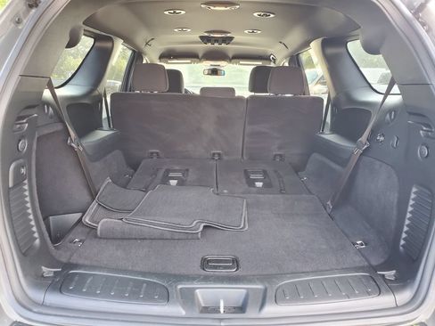 Used 2023 Dodge Durango R/T w/ Blacktop Package AWD/4WD image 7
