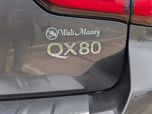 Used 2024 INFINITI QX80 Luxe RWD image 38