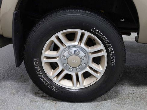 Used 2014 Ford F250 King Ranch w/ Snow Plow Prep Package image 33