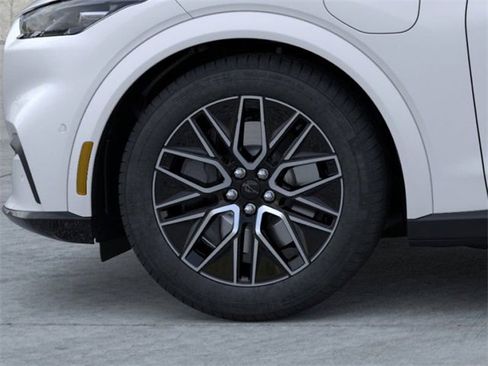 New 2025 Ford Mustang Mach-E Premium image 19