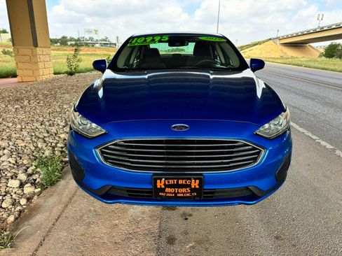 Used 2019 Ford Fusion SE FWD image 8