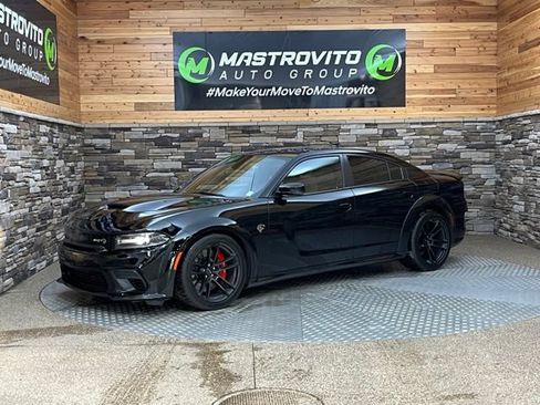 Used 2020 Dodge Charger SRT Hellcat w/ Harman/Kardon Audio Group RWD image 5