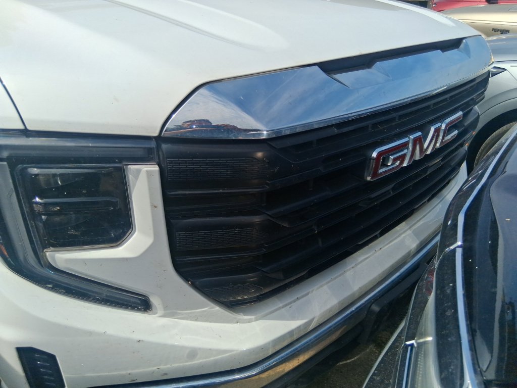 Used 2024 GMC Sierra 1500 Pro w/ Pro Value Package RWD image 16