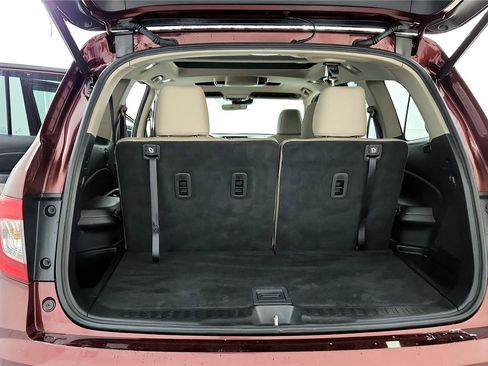 Used 2019 Honda Pilot Elite image 32