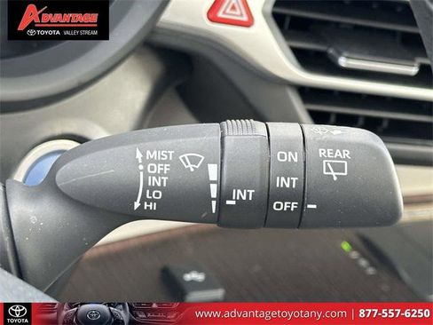 Certified 2024 Toyota Sienna XLE image 27