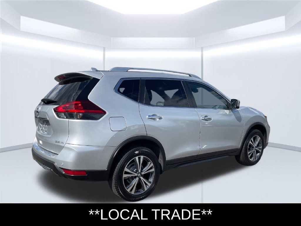 Used 2019 Nissan Rogue SV w/ Premium Package AWD/4WD image 6