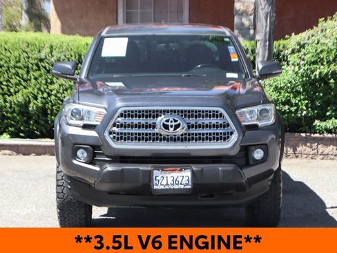 Used 2016 Toyota Tacoma TRD Off-Road w/ Towing Package RWD image 3