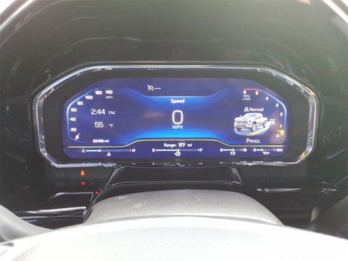 Certified 2025 Chevrolet Silverado 2500 LT image 30