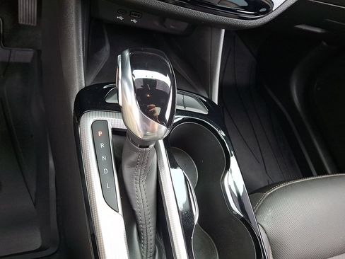 Used 2025 Buick Envista Preferred FWD image 16
