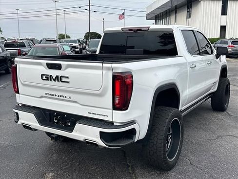 Used 2022 GMC Sierra 1500 Denali w/ Denali Reserve Package AWD/4WD image 11