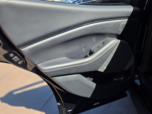 Used 2021 Ford Mustang Mach-E Premium image 30