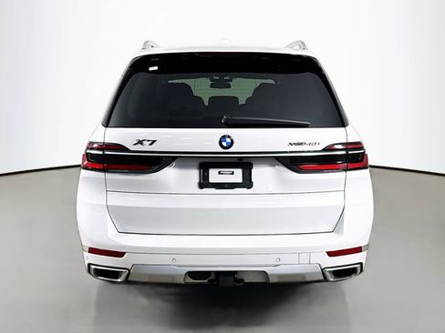 Used 2023 BMW X7 xDrive40i w/ Premium Package image 6