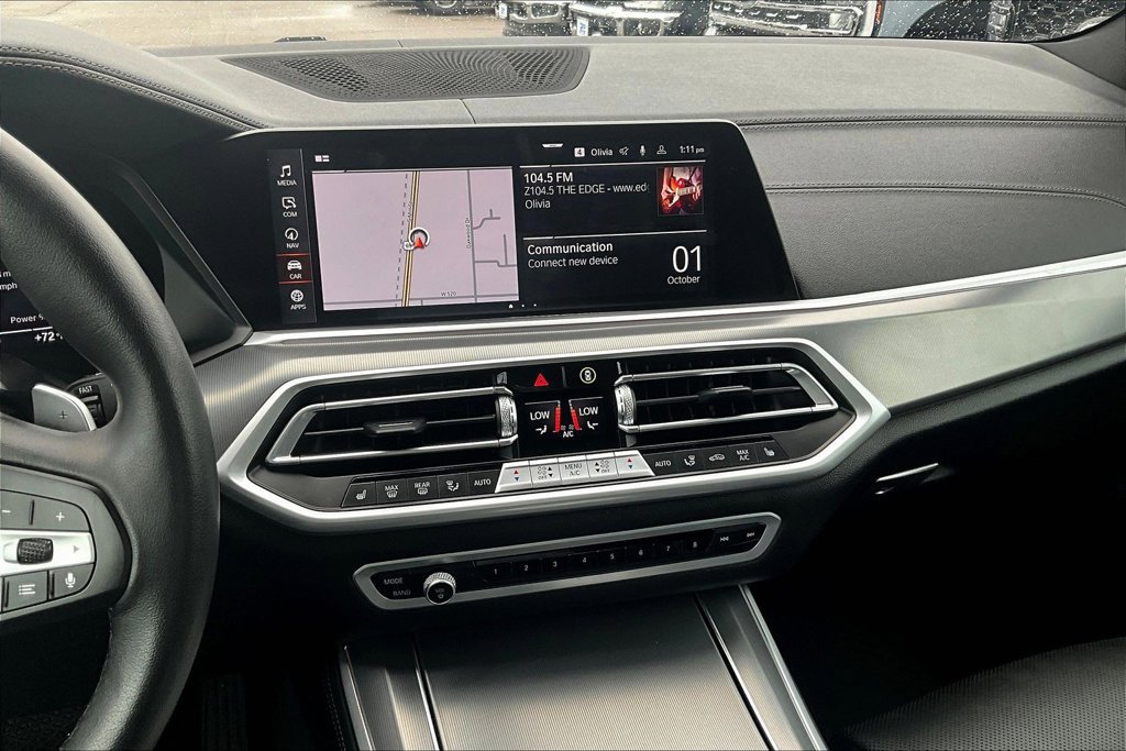 Used 2023 BMW X5 xDrive40i w/ Premium Package AWD/4WD image 6