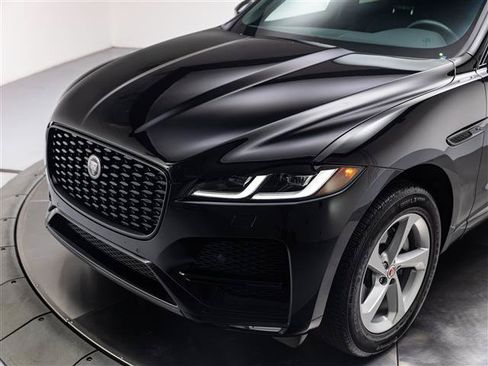 Used 2023 Jaguar F-PACE S AWD/4WD image 9