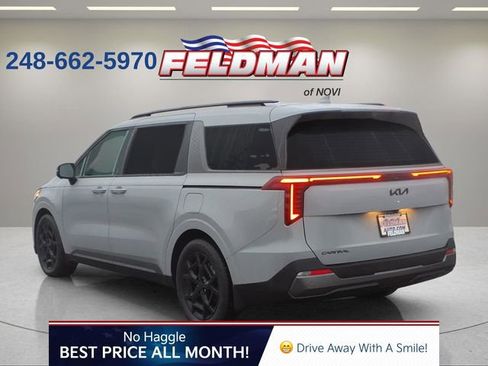 Used 2025 Kia Carnival SX Prestige image 3