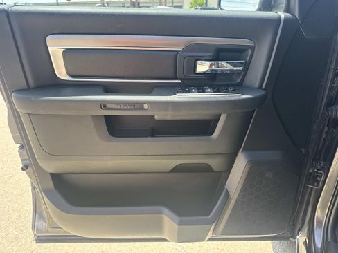 Used 2024 RAM 1500 Warlock RWD image 18