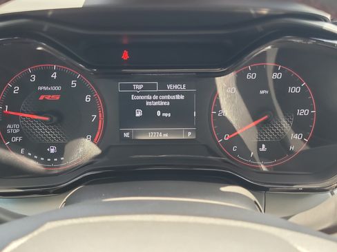 Used 2026 Chevrolet Trax RS FWD image 31