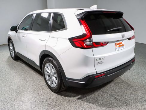 Used 2023 Honda CR-V EX image 9