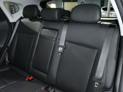 Used 2024 Hyundai Kona Limited image 17