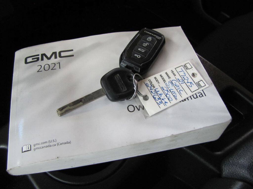 Used 2021 GMC Sierra 2500 4x4 Crew Cab w/ Convenience Package image 43