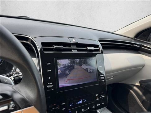 Used 2022 Hyundai Tucson Blue AWD/4WD image 14