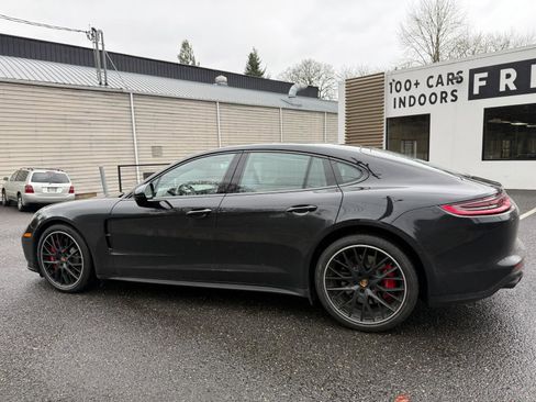 Used 2018 Porsche Panamera Turbo image 5