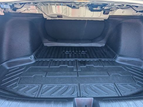 Used 2024 Honda Civic Touring image 6