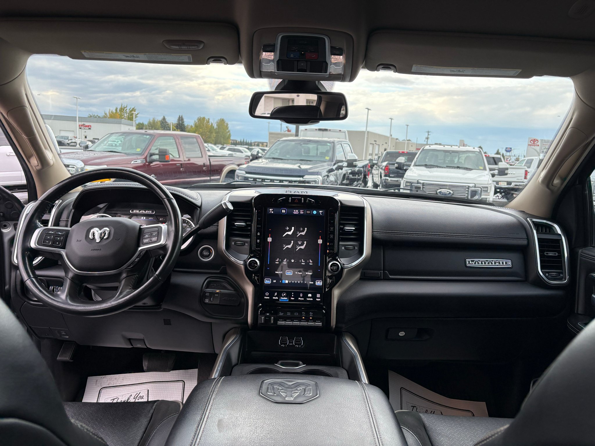Used 2022 RAM 3500 Laramie AWD/4WD image 21