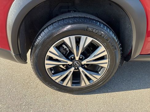 Used 2023 Nissan Rogue SV FWD image 10