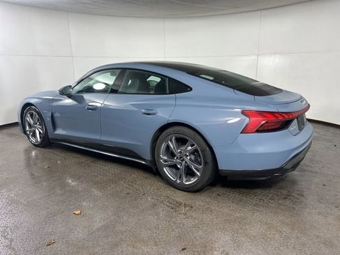 Used 2022 Audi e-tron GT Premium Plus image 5