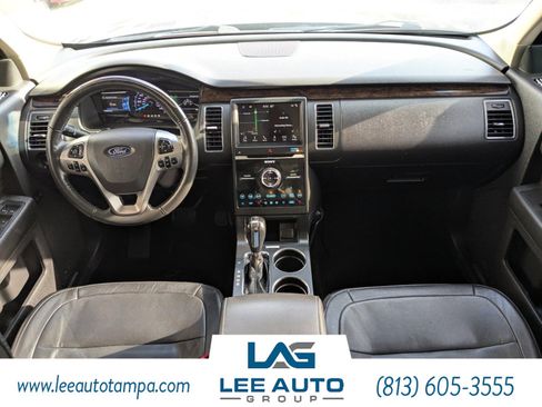 Used 2019 Ford Flex Limited image 17