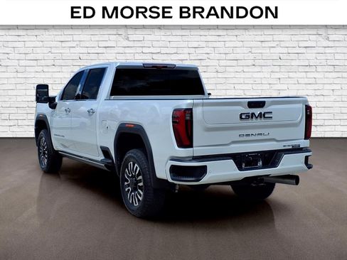 Used 2025 GMC Sierra 2500 Denali Ultimate AWD/4WD image 3