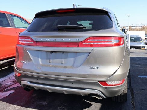 Used 2017 Lincoln MKC Reserve image 16