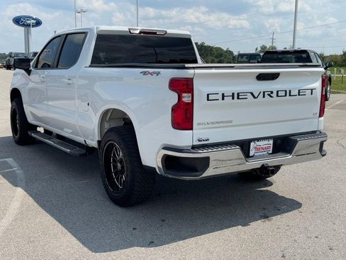 Used 2023 Chevrolet Silverado 1500 LT AWD/4WD image 6