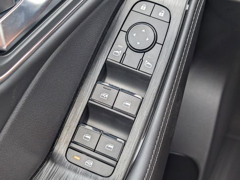 New 2026 Nissan Rogue Platinum AWD/4WD image 24