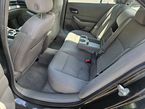 Used 2015 Chevrolet Malibu LS w/ Protection Package FWD image 13