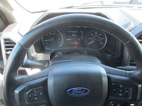 Used 2020 Ford F150 XLT w/ Equipment Group 302A Luxury AWD/4WD image 31