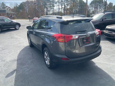 Used 2015 Toyota RAV4 XLE image 8