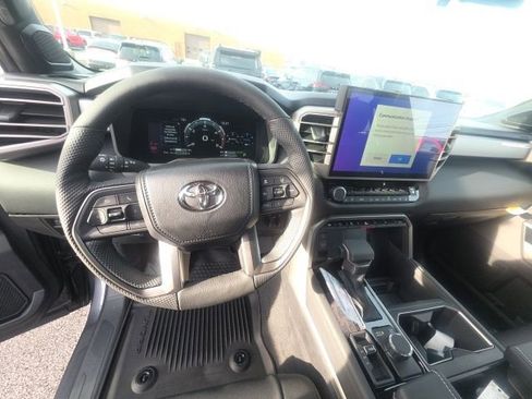 New 2026 Toyota Tundra Limited AWD/4WD image 9