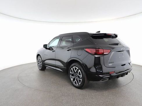 Used 2025 Chevrolet Blazer RS image 11