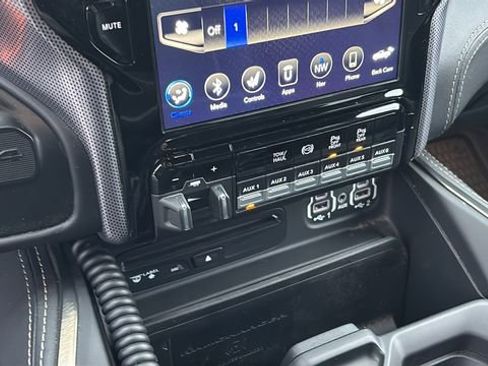 Used 2019 RAM 2500 Limited AWD/4WD image 20