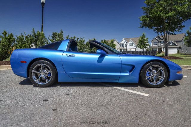 Used 1998 Chevrolet Corvette Coupe w/ Roof Pkg RWD image 9