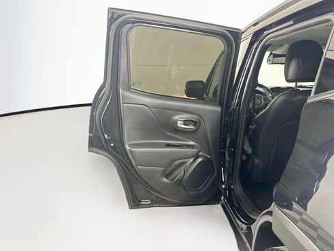 Used 2020 Jeep Renegade Limited FWD image 26