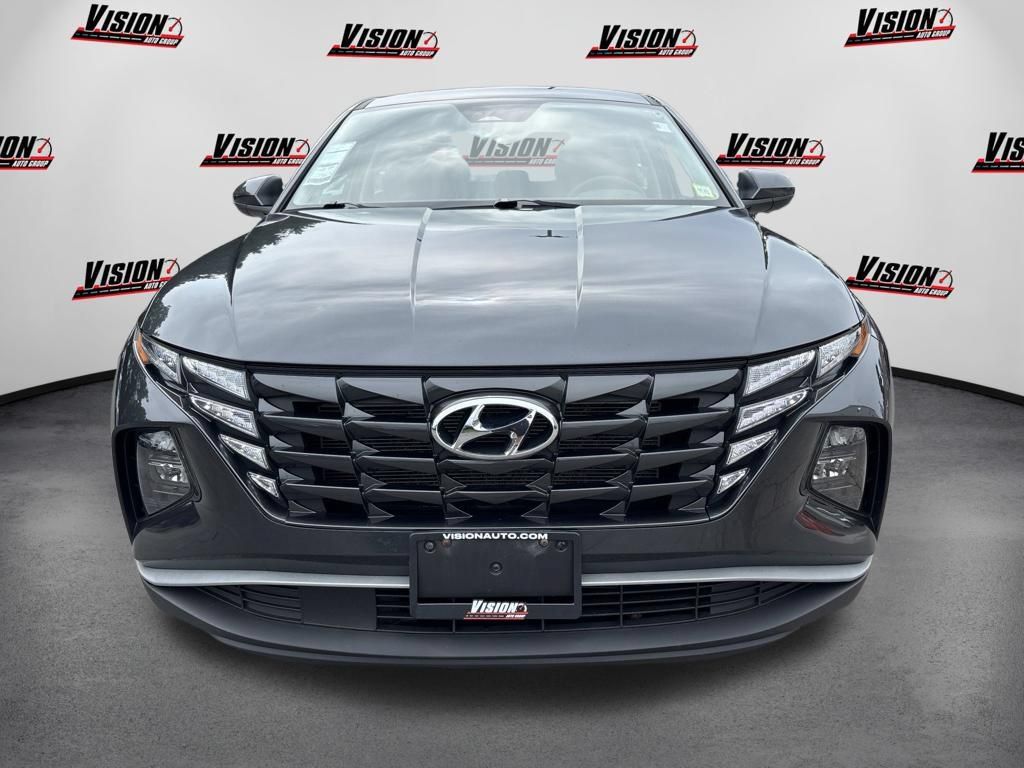 Used 2024 Hyundai Tucson SE AWD/4WD image 2